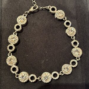 Elegant Silver Bracelet with Sparkling Stones